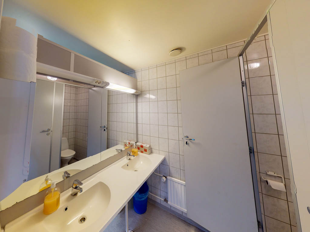 Toalett Föreningshuset i Bromarv