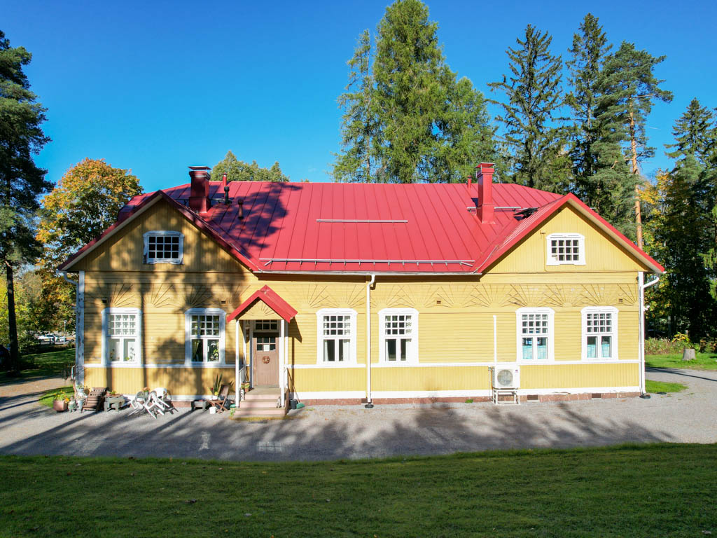 Åsvallas fasad