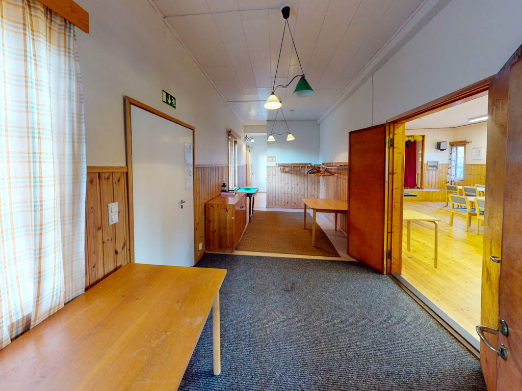 Mälö Bygdegårds ingång och tambur